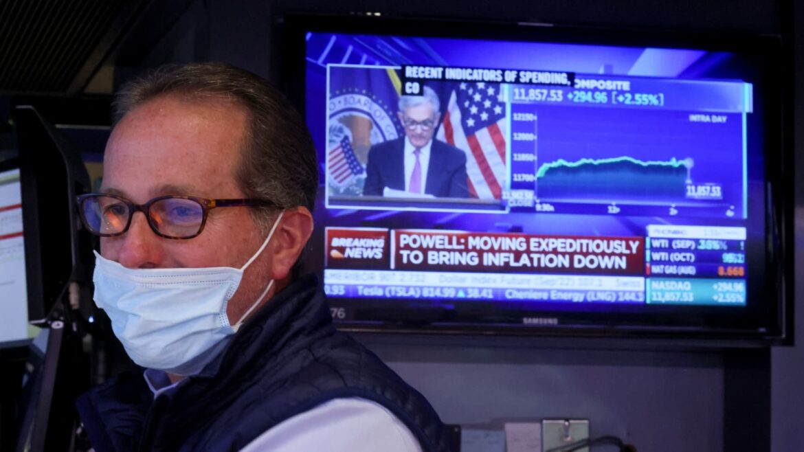 The Fed is going to pivot in 3 stages, author